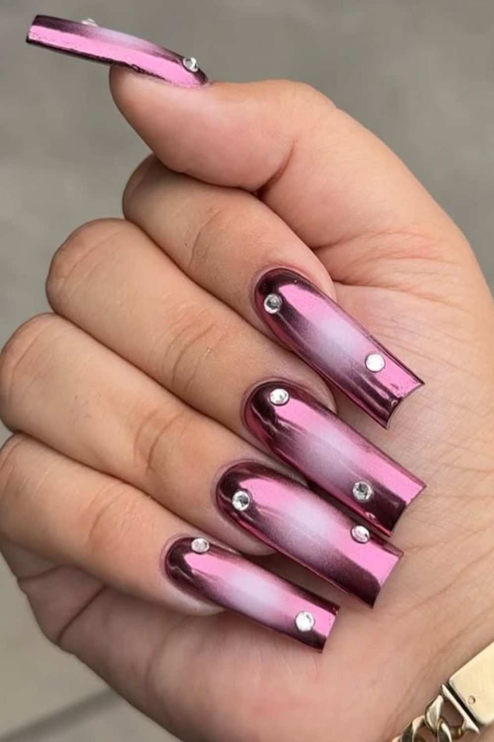 Rose Chrome Elegance – Sleek and Futuristic Coffin Nails