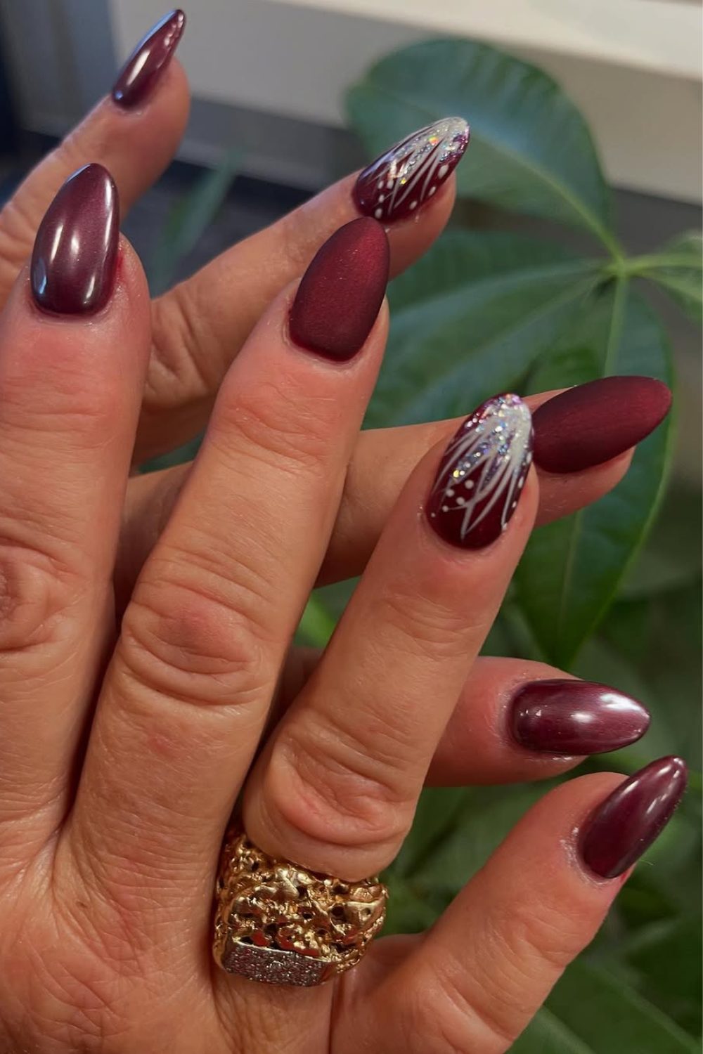 Deep Berry Elegance – A Bold Yet Simple Spring Statement