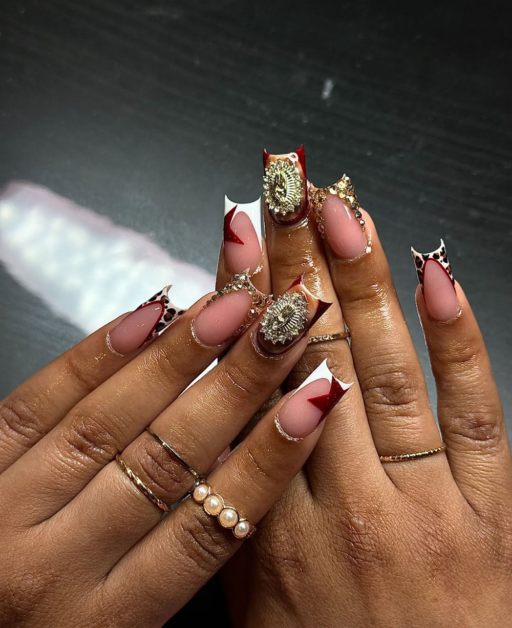 Classy Coffin Birthday Nails (28)