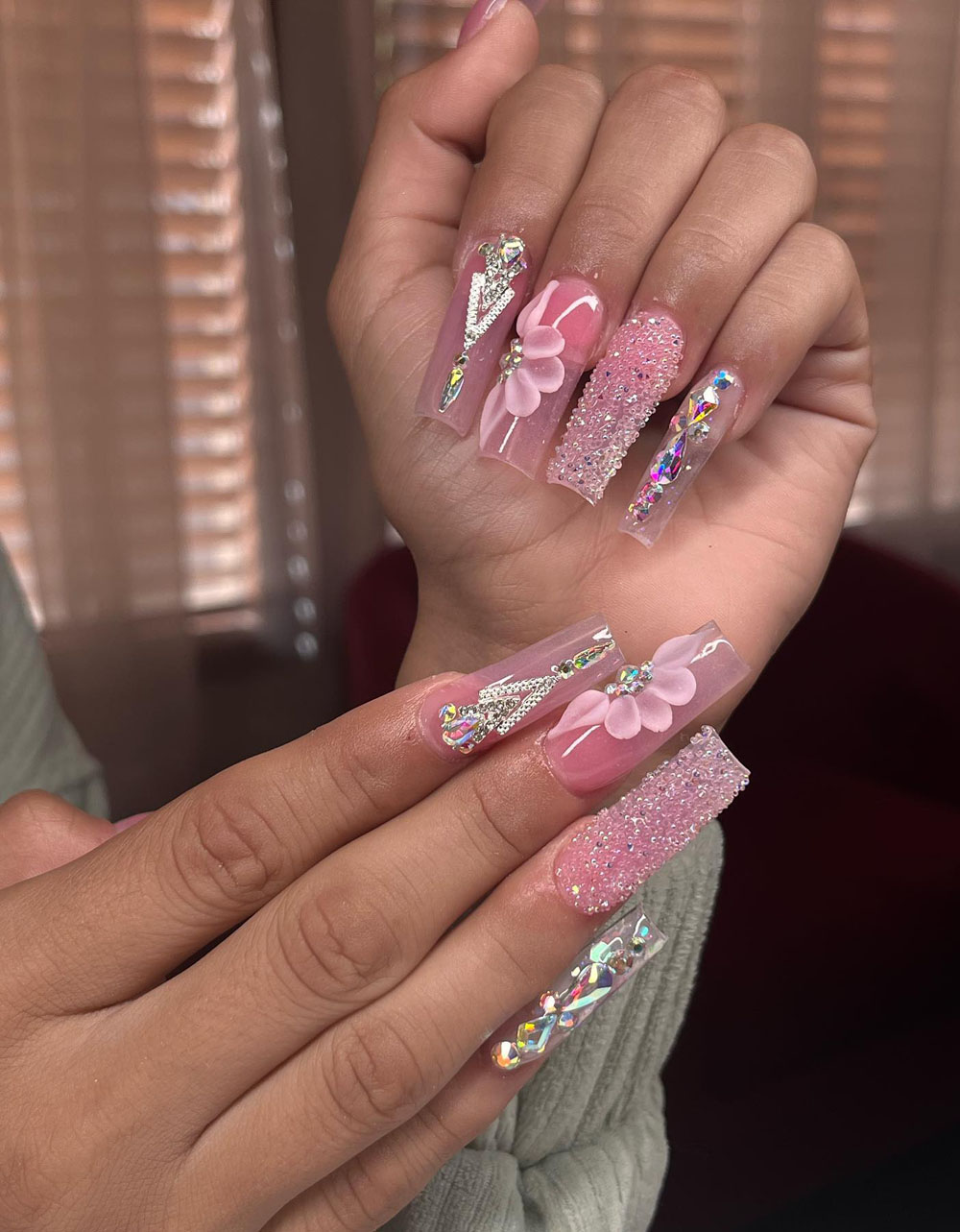 Classy Coffin Birthday Nails (5)