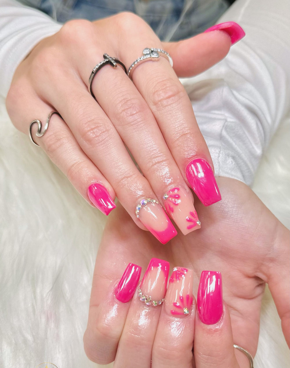 Classy Coffin Birthday Nails (8)