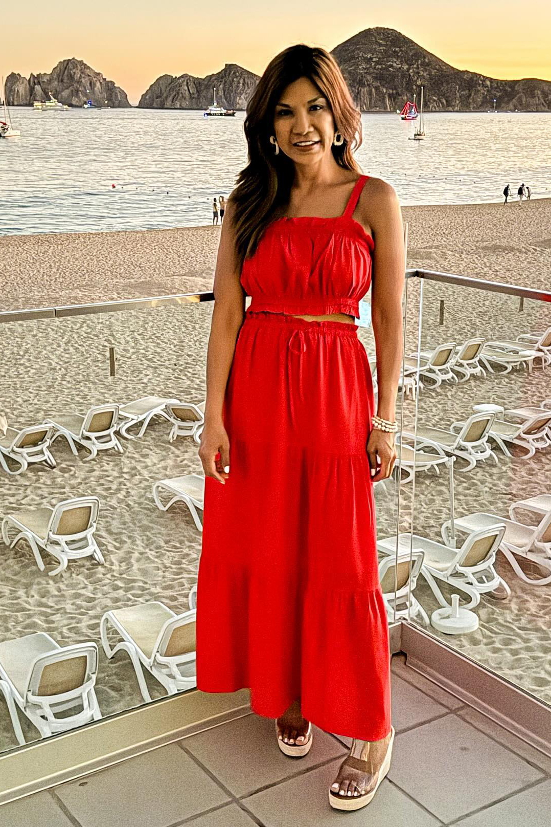 Classy Summer Outfit for Women Over 40 - 12