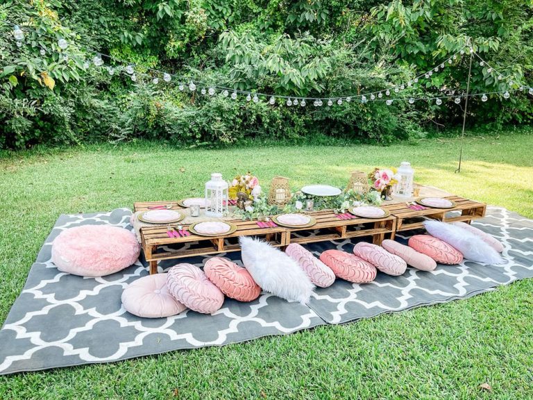 50+ Fun & Creative 15th Birthday Party Ideas for Girls - Best Status ...