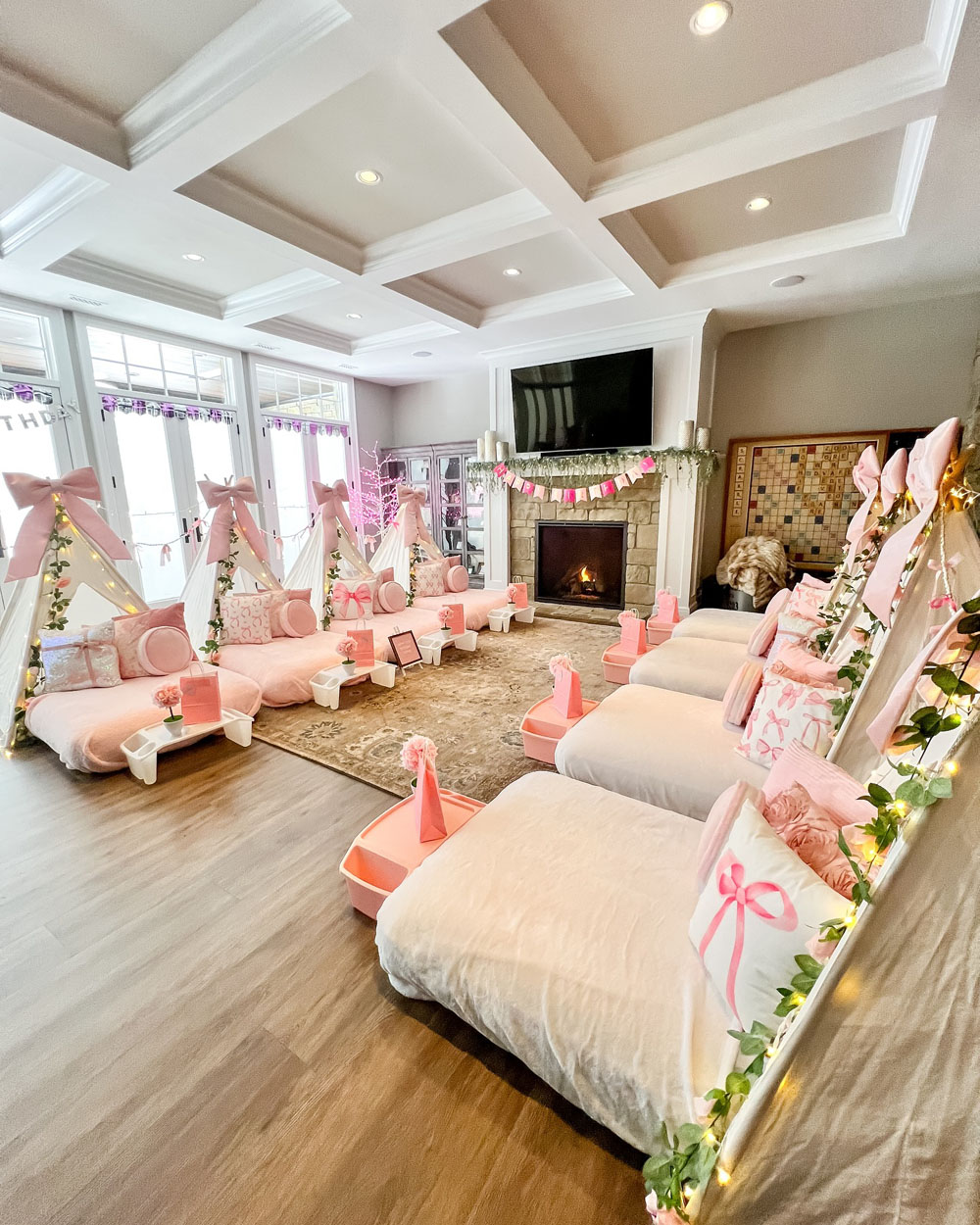 35+ Fun & Creative 13th Birthday Party Ideas for Girls - Best Status ...