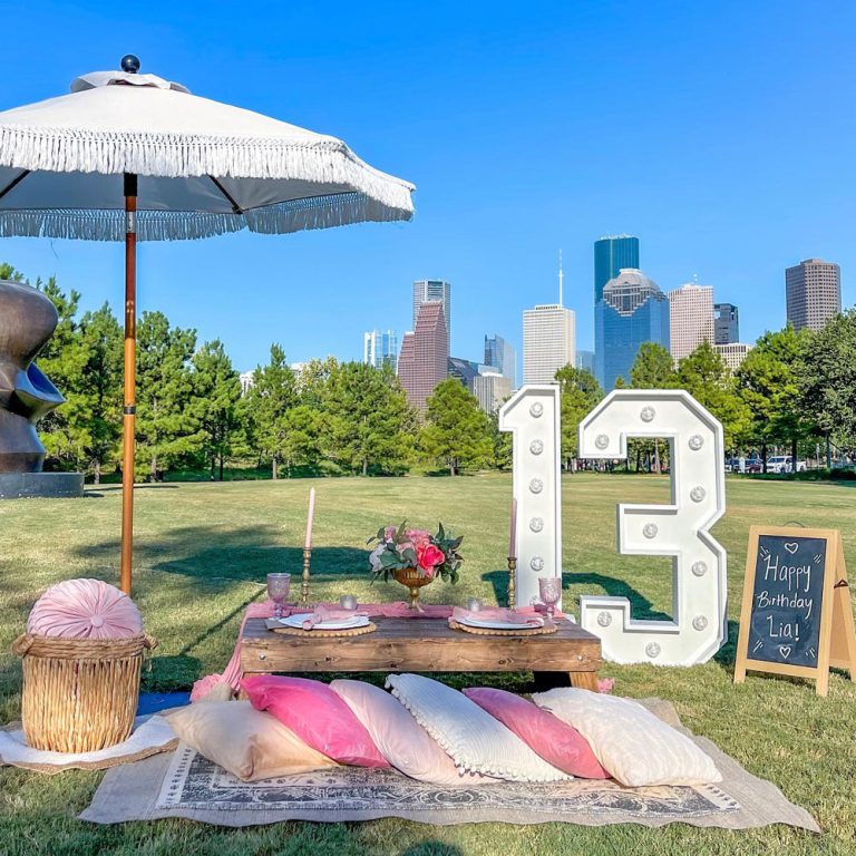 35+ Fun & Creative 13th Birthday Party Ideas for Girls - Best Status ...