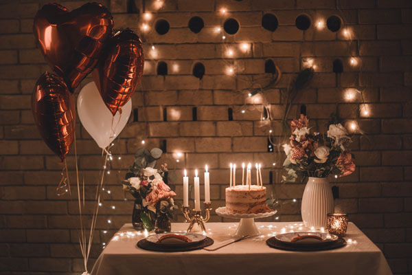 How to Throw a Birthday for a Boyfriend That Feels Special (25 Ideas)