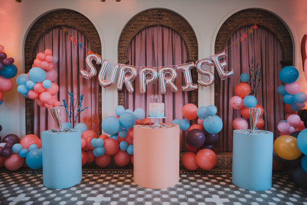 How to Plan a Surprise Birthday Party Without Getting Caught (20 Ideas)